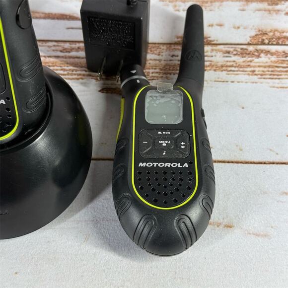 Motorola Talkabout SX700 2-Way Radio Set 12 Mile Range 22 Channels Pair Used - Picture 2 of 5